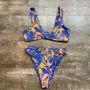 Skatie x the salty blonde bikini set